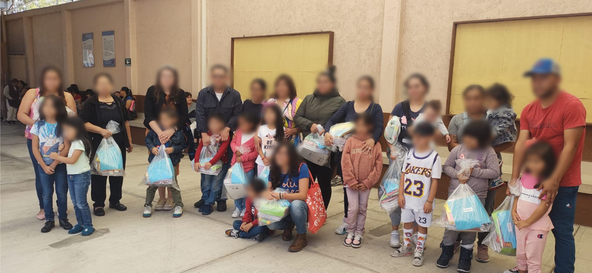 Donación de Paquetes Escolares